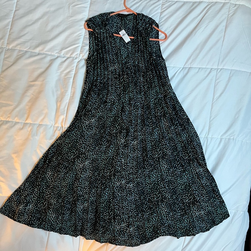 Banana Republic dress. Size M
